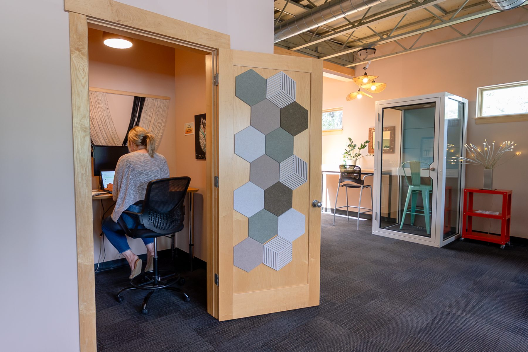 Private phone booth and focus room